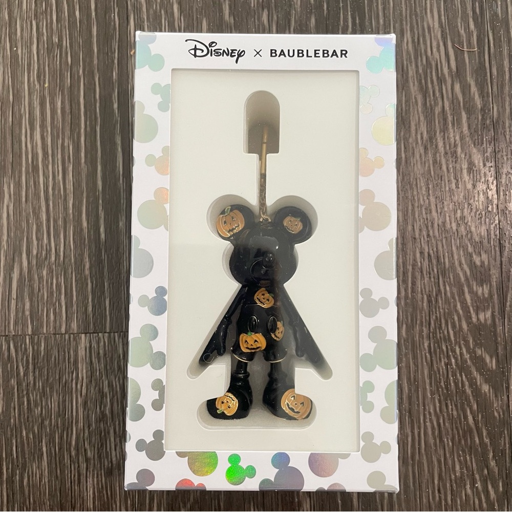 NWT Disney x Baublebar Mickey Mouse Black Pumpkin Bag Keychain Charm